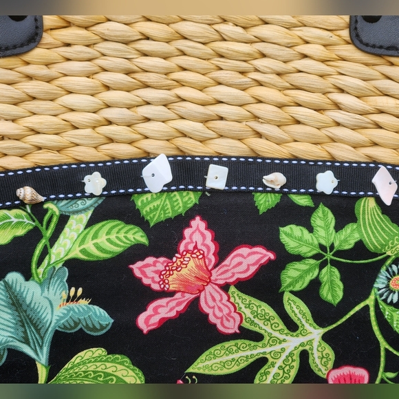 Vera Bradley Floral Straw Beach Tote Bag With Seashell Accents - Picture 3 of 8